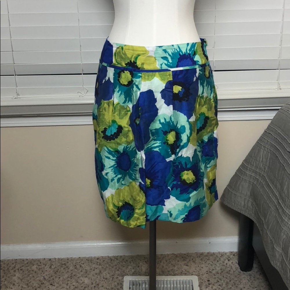 Loft by Anne Taylor skirt